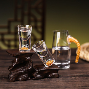 Ensemble de verres à liqueur en cristal de 10ml <span class=keywords><strong>d</strong></span>écorés de flocons <span class=keywords><strong>d</strong></span>'<span class=keywords><strong>or</strong></span> 24 carats, mini tasses à liqueur en verre pour whisky tequila <span class=keywords><strong>vodka</strong></span> - Product Image 2