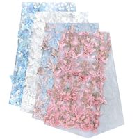 Spot simple face lait soie 3D papillon dentelle femmes robe robe de soirée maille tissu de broderie tridimensionnel