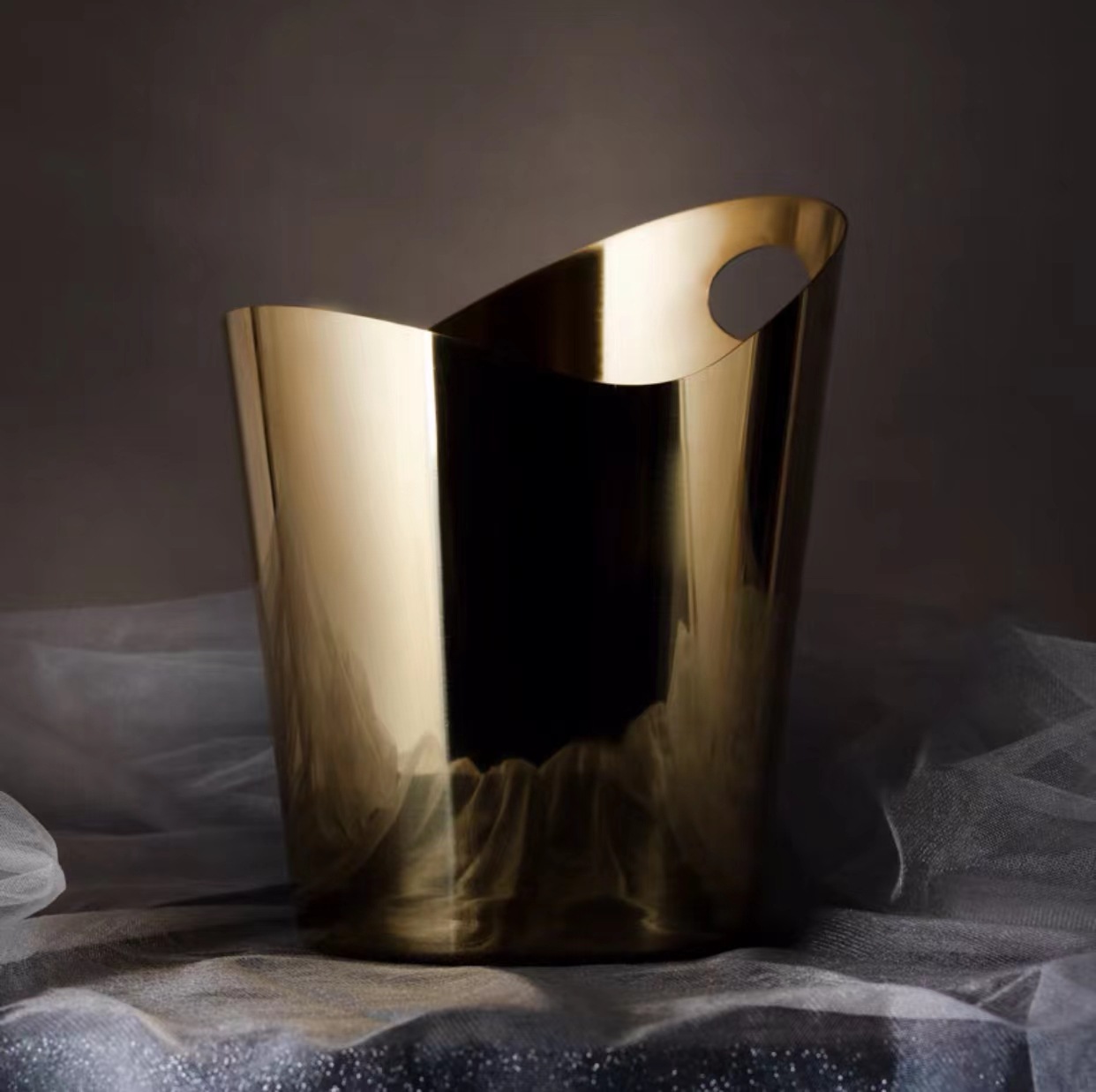 1 handle gold