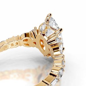 Anillo de Compromiso SGARIT Personalizado para Mujer, Oro Amarillo de 18K, Corte Marquesa, Diamante de Laboratorio con Diamantes Laterales, Estilo Clásico, Certificado IGI - Product Image 4
