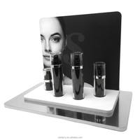 Support d'affichage de comptoir en carton personnalisé, promotion de parfums et de soins de la peau de marque de luxe, présentoir de cosmétiques pour magasin de détail