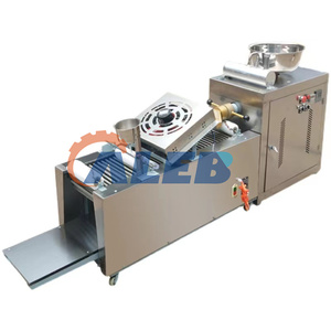 Nouvelle machine à fabriquer des nouilles de <span class=keywords><strong>riz</strong></span> froides, à faible consommation d'énergie, nouveau design, machine à former des Liangpi à base de farine de <span class=keywords><strong>riz</strong></span> froide - Product Image 5