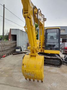 Excavadora Usada Komatsu Pc60 de 6 Toneladas, de Segunda Mano, con Motor y Transmisión Cummins, en Venta desde China - Product Image 3