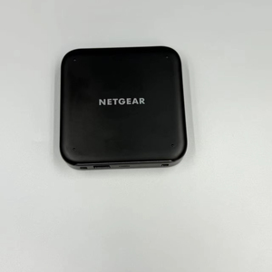Router HKCC Netgear MR7500 Nighthawk M7 5G Ultra WIFI 7 con punto de acceso móvil mmWave MR7500-1TLAUS (caja abierta) - Product Image 2