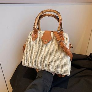 Bolsos de Mano Grises para Mujer, Clutch de Tela Tejida a Mano, Monedero Tipo Concha, Bolso de Compras de Alta Gama con Diseño Floral - Product Image 6
