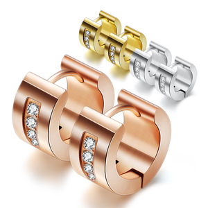 Boucles d'oreilles Huggie 7MM semi-circulaires creuses en acier inoxydable incrustées de zircon à une rangée pour femme, usage quotidien, or rose et or - Product Image 1