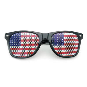 Gafas de Sol con Orificios para la Copa <span class=keywords><strong>Mundial</strong></span> de Fútbol, Eventos Deportivos, con Logotipo Personalizado, Impresión de Bandera en Lentes, Gafas Promocionales para Fiestas - Product Image 2