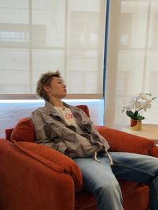 Camiseta Cortis Martin Estilo Raf Simons 20ss Juvenil con Estampado Vintage de la Banda Reanimator y Personajes - Product Image 4