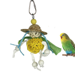 Venta caliente suministros para pájaros loro sombrero de paja pequeño hombre de paja Takraw masticar jaula de pájaros juguete para <span class=keywords><strong>palomas</strong></span> otros aviares - Product Image 3