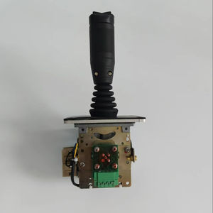 จอยสติ๊กควบคุมการเดินของเครื่องกัดถนน W2000 รุ่น 192494 - Product Image 1