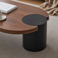 Table basse moderne en noyer bio avec plateau noir pour salon