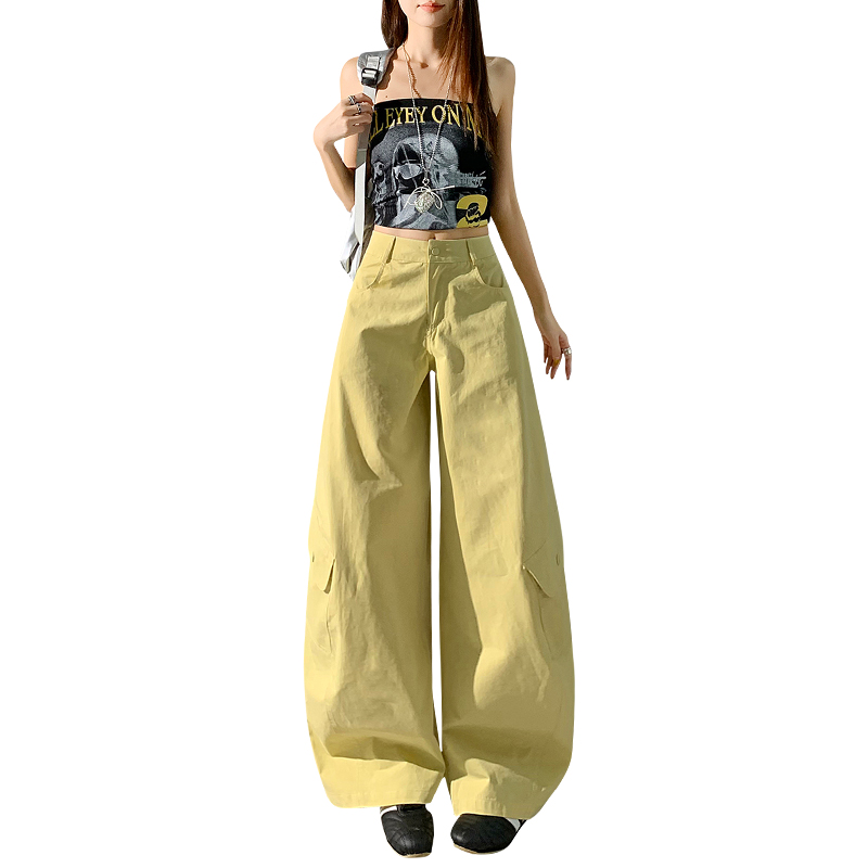 pantaloni gialli