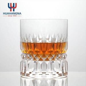Vaso de Cristal Tallado a Mano de 10 oz para Degustación de Whisky, Vodka, Brandy, Cócteles y Vino, con Caja de Regalo de Lujo - Product Image 1