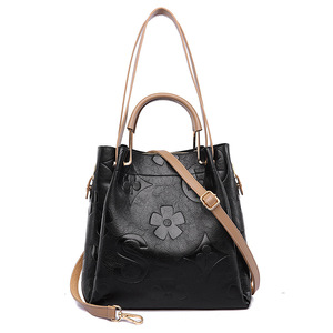 Nouvelle Saison 2026 – Sacs Seau Femme en Cuir Vegan PU Souple Grande Capacité, Motif Floral Gaufré Rétro, Luxe et Élégance - Product Image 3
