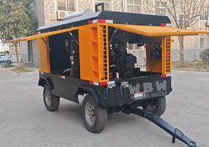 Máy nén DIESEL cầm tay 320psi 850cfm với động cơ <span class=keywords><strong>Cummins</strong></span> Máy nén khí trục vít DIESEL 22bar 24m3/PHÚT - Product Image 6