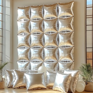 25pcs Balon Foil Perak Persegi Dua Sisi untuk Dekorasi Dinding, Latar Belakang Photo Booth, Pernikahan, Ulang Tahun, Pesta - Product Image 3
