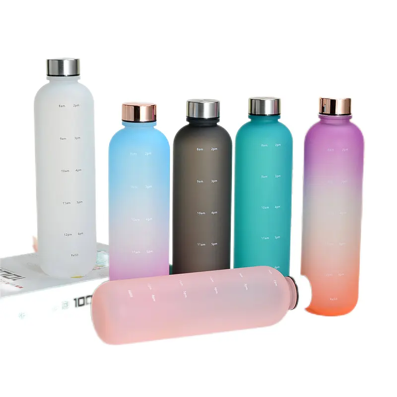 Madou 1000 мл Лидер продаж пользовательская пластиковая бутылка для воды с маркером времени штамп мотивационные спортивные бутылки для воды