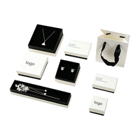Boîte cadeau rigide de haute qualité XF au design élégant, meilleur prix, pour collier, bracelet, boucles d'oreilles, bague