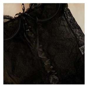 Lingerie sexy en dentelle, lingerie sculptante rétro, soutien-gorge à armatures, string - vente directe d'usine. - Product Image 5