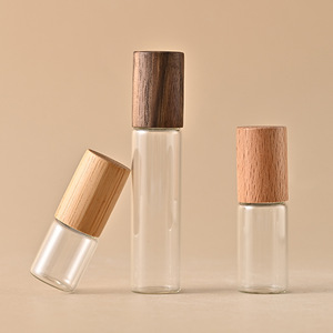 <span class=keywords><strong>Flacon</strong></span> roll-on en verre transparent ou ambré de luxe avec bouchon en bambou et couvercle en bois, 5ml, 10ml, 15ml, <span class=keywords><strong>vide</strong></span>, pour emballage d'huiles et de parfums - Product Image 1