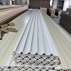 Decoración Interior WPC <span class=keywords><strong>Panel</strong></span> de pared estriado <span class=keywords><strong>Panel</strong></span> de revestimiento Tablero de revestimiento compuesto de plástico estriado - Product Image 1