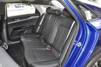Nouveauté pour les berlines K5 2.0T et K3 1.4T DCT Édition Deluxe – Meilleures ventes 2024 de voitures à essence du fabricant chinois