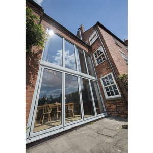 Fenêtres en aluminium insonorisées Prima <span class=keywords><strong>avec</strong></span> structure de fenêtre en aluminium scellée pour intérieurs calmes, rendu de jardin en ligne - Product Image 2