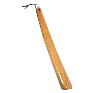 Cuerno de zapato de madera profesional, cuerno de zapato de madera de haya y cuernos de zapato de mango largo con correa de cuero - Product Image 1