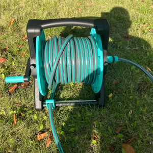 कार धोने और बगीचे के पानी के लिए 2-इन-1 दीवार घुड़सवार नली रील, बहु-उद्देश्य जल नली भंडारण आयोजक - Product Image 4