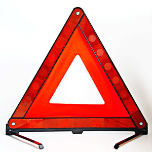 Triángulo de Advertencia Rojo Plegable con Tela Reflectante, Señal de Seguridad de Emergencia para Automóvil - Product Image 2