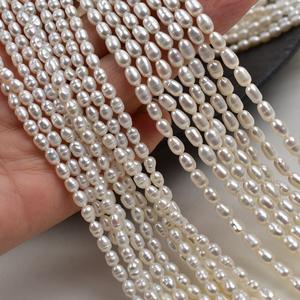 Perlas de Agua Dulce Blancas Hechas a Mano de 4-5 mm, Casi Perlas, Semiterminadas, Accesorios para Collares DIY, Color Natural al por Mayor - Product Image 1