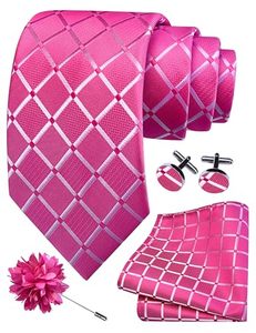 Ensemble <span class=keywords><strong>cravate</strong></span> <span class=keywords><strong>de</strong></span> <span class=keywords><strong>luxe</strong></span> haute qualité 8 cm <span class=keywords><strong>pour</strong></span> <span class=keywords><strong>homme</strong></span>, avec pochette jacquard, boutons <span class=keywords><strong>de</strong></span> manchette et épingle à <span class=keywords><strong>cravate</strong></span>, motif écossais doré, idéal <span class=keywords><strong>pour</strong></span> costume et soirée - Product Image 6