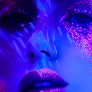 Изготовление на заказ цифровых HD-принтов (гиклее/УФ-печать неоновыми чернилами) на бумаге/холсте/сатине: постеры, карточки, изображения, графика, фотопечать, произведения искусства - Product Image 4