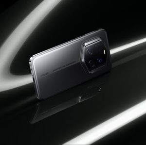 HON ou Magic 7 RSR 6.8 120Hz LTPO Amoled Snap 8 Appareil photo téléobjectif 200MP 5850mAh Téléphone portable étanche 5G Téléphone portable étanche - Product Image 4
