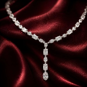 Collar de Diamantes Moissanite Más Vendido para Aniversario de Bodas, Cumpleaños y Regalo Especial Disponible a Buen Precio - Product Image 3