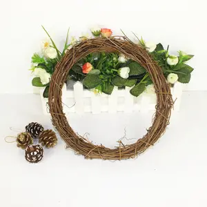 Grapevine Wreath Forms New Christmas Garlands And Wreaths For Home Wall Decor Christmas Wreath Decoration Garland Flowers