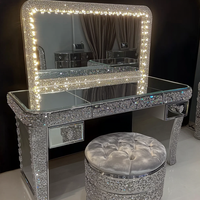 Ensemble coiffeuse de luxe moderne en chêne argenté avec miroir éclairé réglable et tabouret, idéal pour appartement et usage domestique, en bois