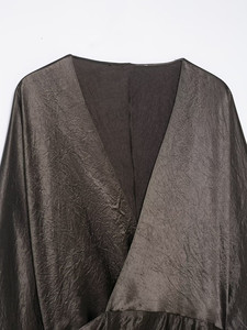 KAR&OT ZA <span class=keywords><strong>Abito</strong></span> Midi Elegante da Donna <span class=keywords><strong>in</strong></span> <span class=keywords><strong>Raso</strong></span> a <span class=keywords><strong>Maniche</strong></span> <span class=keywords><strong>Lunghe</strong></span> con Scollo a V, Nuova Collezione Primavera 2026 - 9780063 - Product Image 3