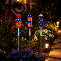 Lampes solaires LED patriotiques d'extérieur, étanches IP65, en forme de drapeau américain, à piquet, à faisceau réglable à 360°
