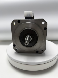 มอเตอร์ A06B 0166 B675 ได้มาตรฐาน EPR รับรองมาตรฐาน CE มอเตอร์ AC 750W โมดูล PLC เซอร์โวมอเตอร์ - Product Image 6