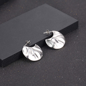 C-Shaped Fan <b>Stud</b> Earrings Geometric <b>Titanium</b> Steel Irregular Reversible For Women - Product Image 3