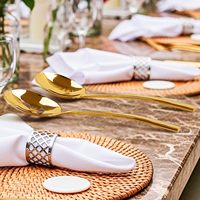 Lot de couverts professionnels en acier inoxydable épaissi avec cuillère de service à long manche et cuillère ajourée pour restaurants, hôtels et mariages