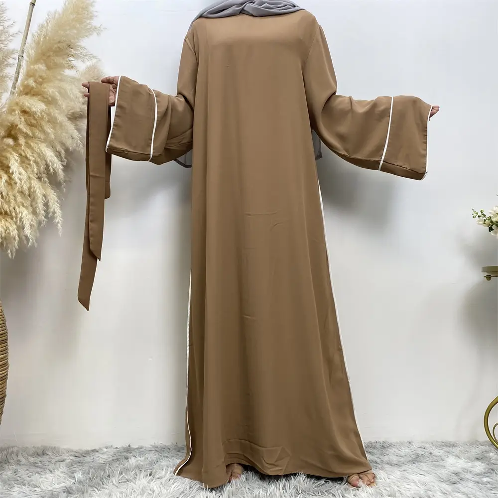 Abaya musulmane vêtements islamiques pour femmes robe à lacets grande taille de couleur unie à bordure blanche