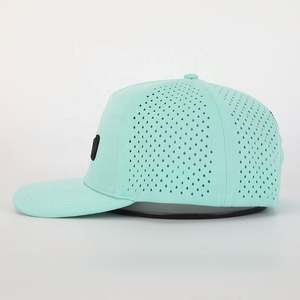 Vente en gros Logo de broderie personnalisé 5 panneaux Chapeau de sport imperméable à l'eau découpé au laser Casquette de baseball de haute qualité en polyester beige Gorras - Product Image 3