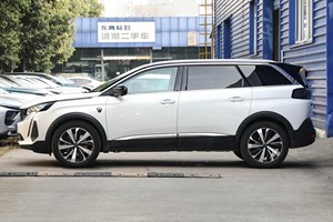 Auto SUV a Benzina <span class=keywords><strong>Peugeot</strong></span> 5008 2025 di Lusso a Trazione Anteriore - Product Image 5