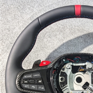 Volante Sportivo in Fibra di Carbonio CS per <span class=keywords><strong>BMW</strong></span> G05 <span class=keywords><strong>G11</strong></span> G20 G22 G30 G31 M2 G87 M3 G80 M4 G82 G42 M5 F90 F80 F82 F95 F97 M340i M440i - Product Image 4
