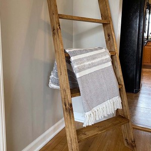 Planimetria multifunzione <span class=keywords><strong>fai</strong></span> <span class=keywords><strong>da</strong></span> <span class=keywords><strong>te</strong></span> per la lavorazione del legno rustica fattoria coperta scala Mini fattoria scaletta in legno scaletta portasciugamani - Product Image 1