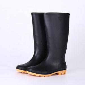 <span class=keywords><strong>Bottes</strong></span> <span class=keywords><strong>de</strong></span> <span class=keywords><strong>pluie</strong></span> <span class=keywords><strong>de</strong></span> travail <span class=keywords><strong>de</strong></span> sécurité personnalisées en PVC transparent <span class=keywords><strong>de</strong></span> haute qualité, vente en gros, marque privée, nouvelles <span class=keywords><strong>bottes</strong></span> <span class=keywords><strong>de</strong></span> <span class=keywords><strong>pluie</strong></span> pour la chasse, la pêche, l'agriculture - Product Image 1