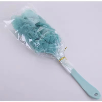 Vente directe usine : Éponge de bain à long manche en maille PE, exfoliante douce pour peaux mortes, pour salle de bain