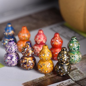 Large Lacquer Small Gourd Ornaments Pendant Handle Jewelry Handicrafts Color Lacquer Craft Hand Twist Gourd Hanging Pendant